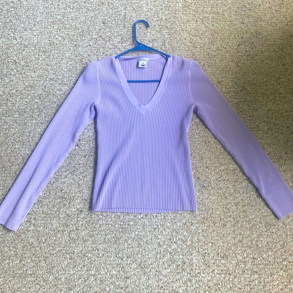 Light purple old navy sweater